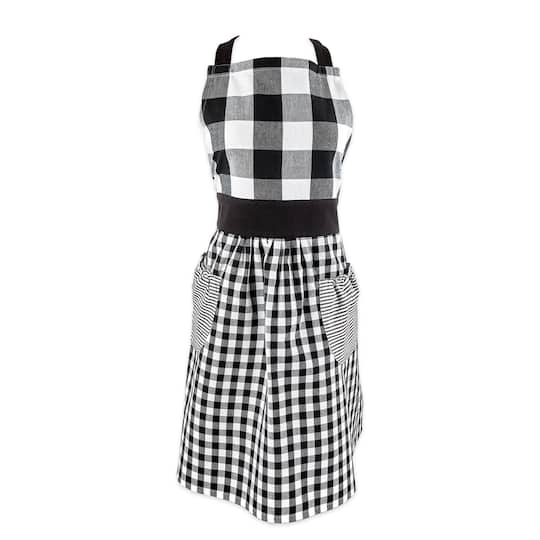DII® Gingham Print Apron in Black | 31.5" x 33.5" | Michaels®